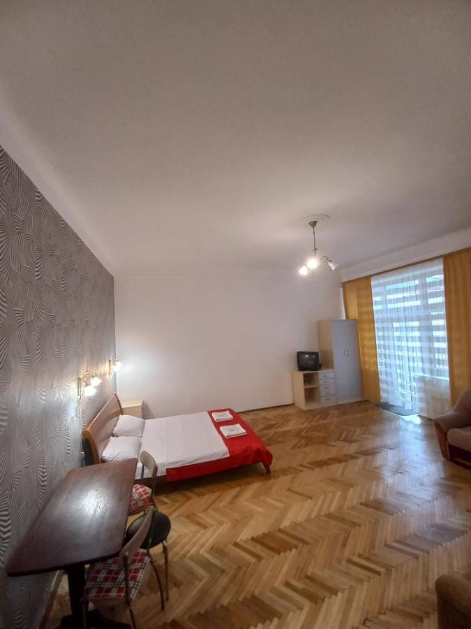 Apartament Of Center Lviv Apartment Exterior photo